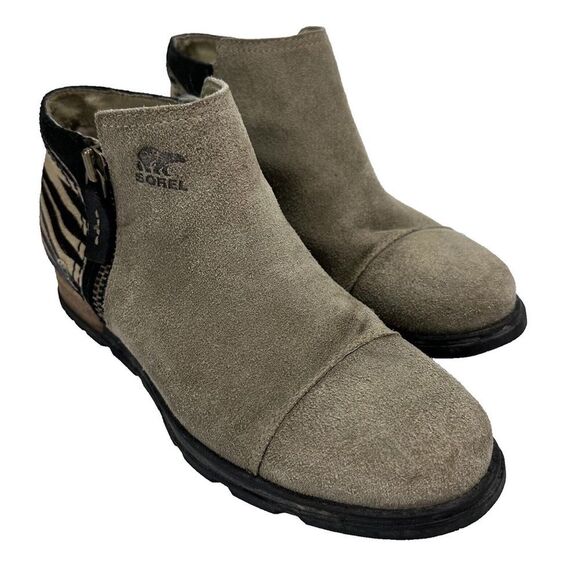 Sorel | Women's Tan Major Suede Zebra Print Ankle Zip Booties | 8 - Picture 1 of 4
